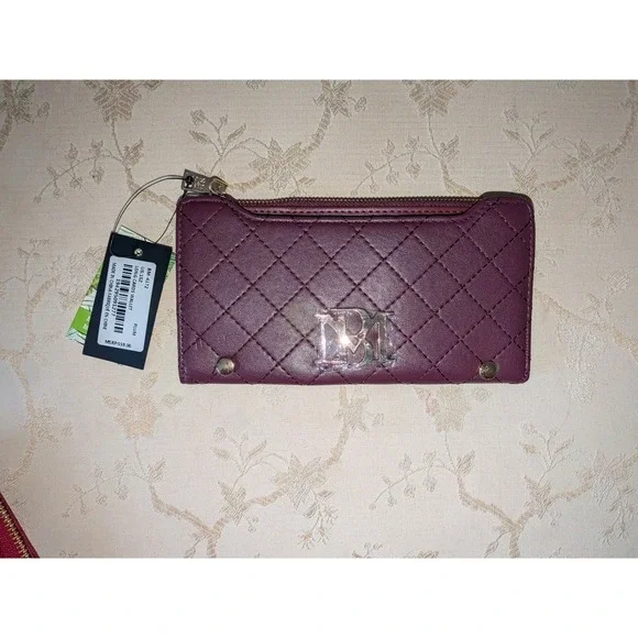 Badgley Mischka Long Cards Wallet Quilted Plum Bifold Gold Hardware NWT - Picture 1 of 4